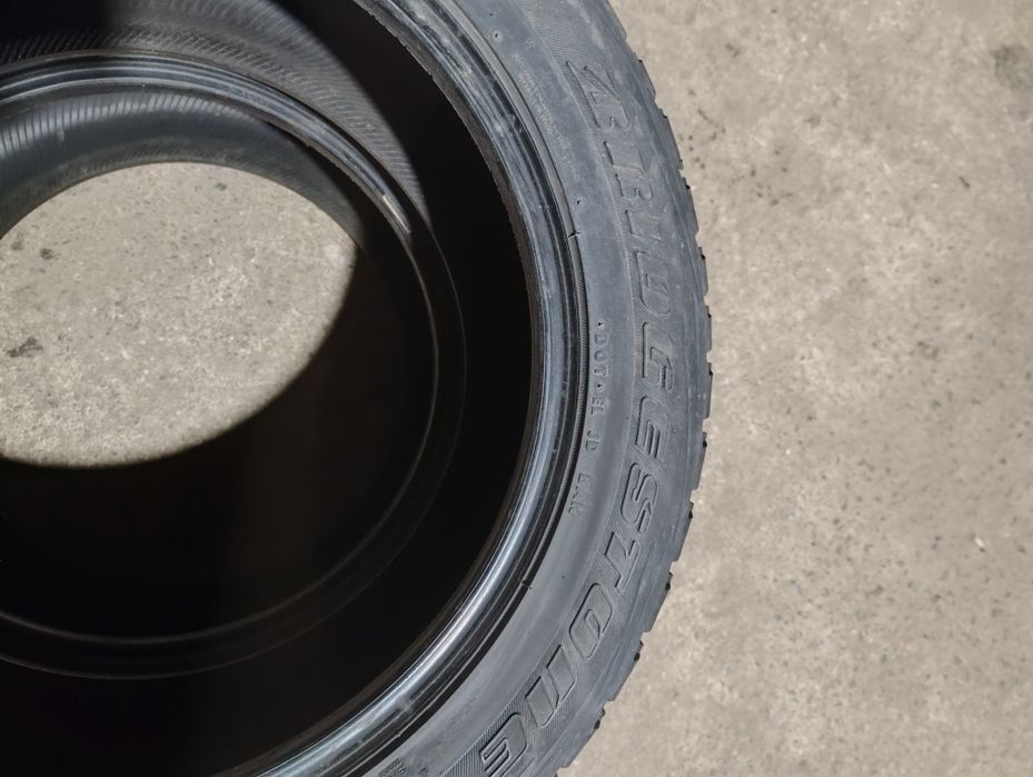 285/50R20 2шт BRIDGESTONE