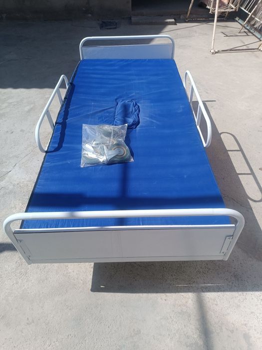 Медицинский кровать