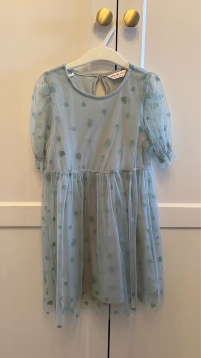 Продам платья для девочки