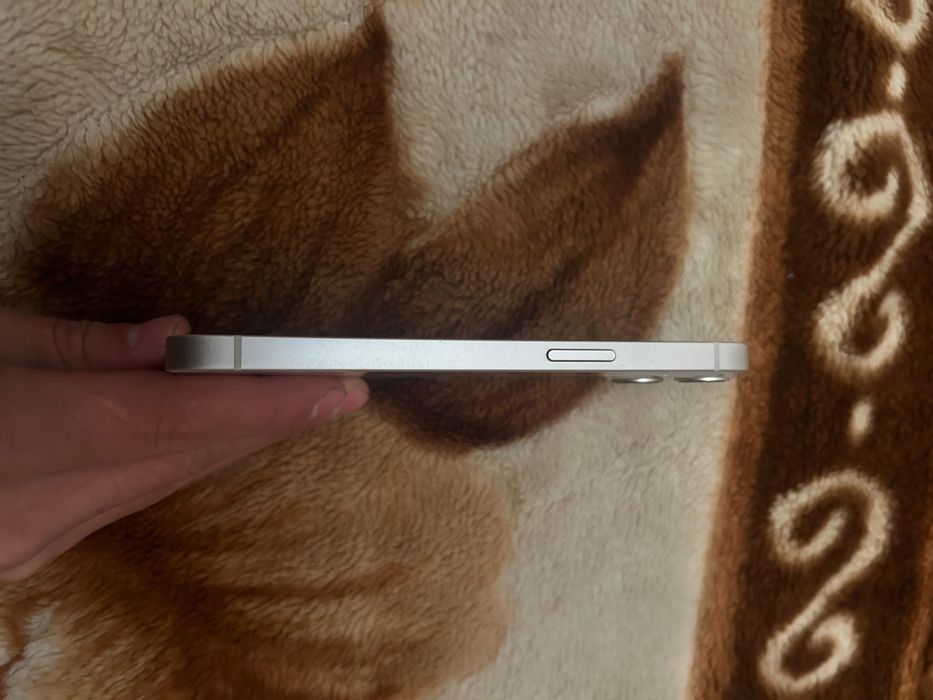 Айфон 13 128 гб срочно