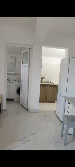 Închiriez garsoniere cf 1 sporit– 50 mp – Sector 4, Strada Sinei, aproape de Dedeman