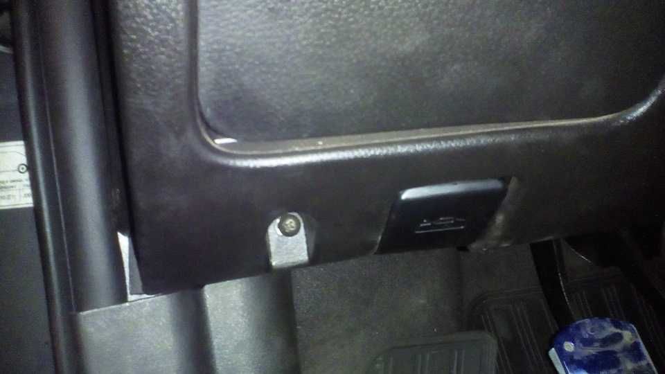 ручки дверей Geely Emgrand EC7