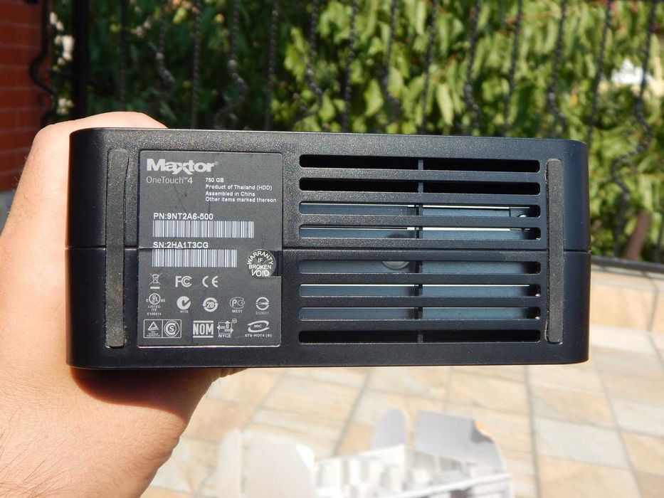 Hard disk extern-intern Seagate Maxtor OneTouch 4 Plus 750GB USB