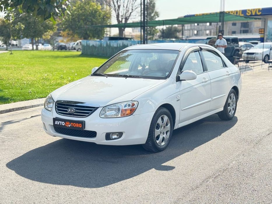 Киа Cerato в хорошем состоянии