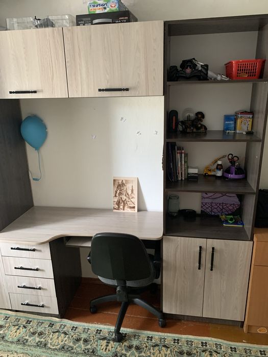 Продам детский спальный гарнитур