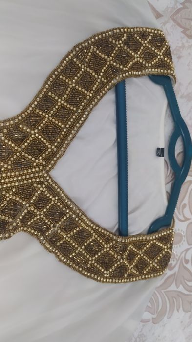 Yangi Abaya ko'ylak.