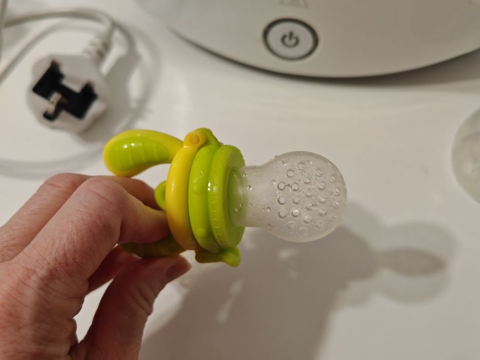 Sterilizator și încălzitor  biberoane Tommee Tippee