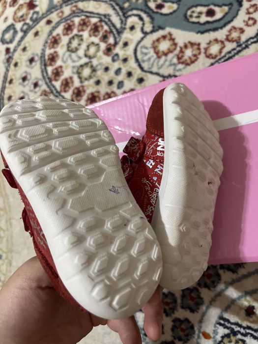 Детскя крассовка для девочек Турция