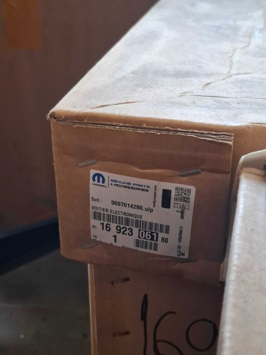 Vând Baterie Hybrid 1692306180