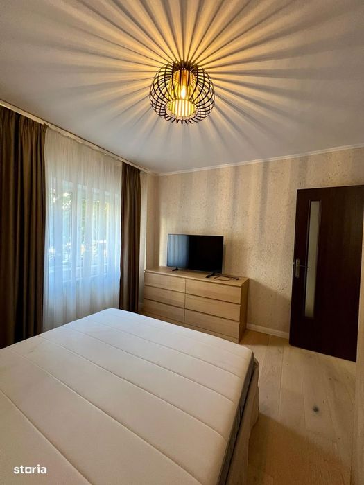 De închiriat | Apartament 3 camere | 82 mp | Central | 650 €/lună