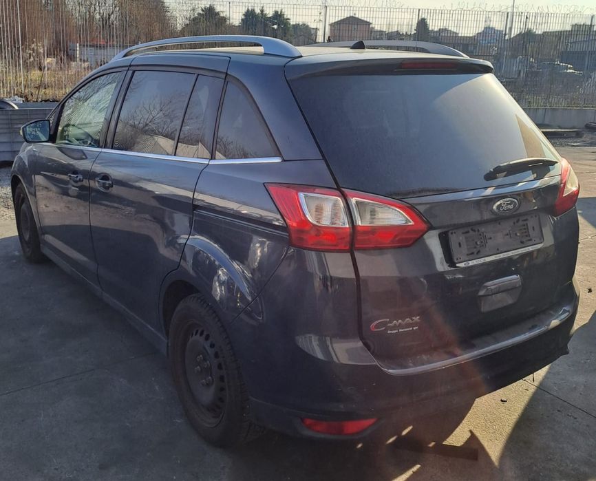 Dezmembrez ford grand c max