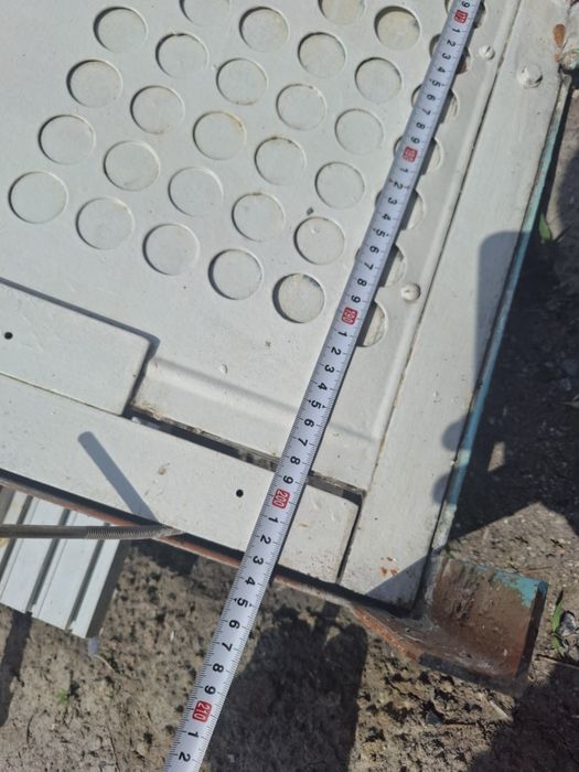 Дверь домларни эшиги