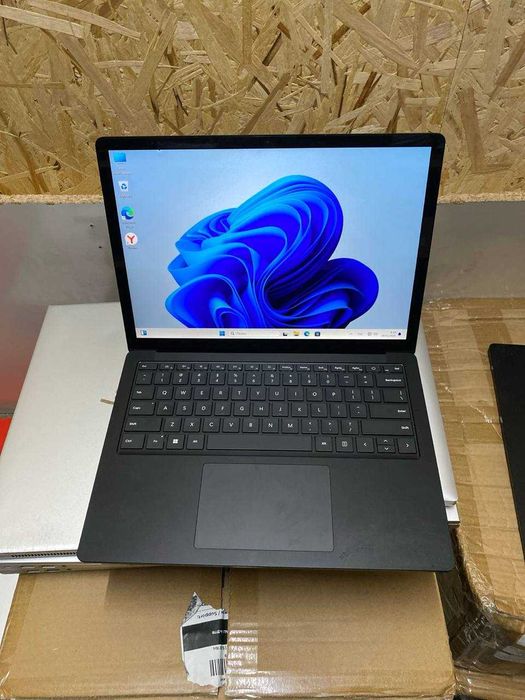 Surface Core i5 i7 ideal
