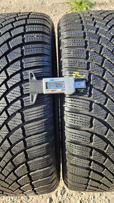 # 225/45 R17 • Iarna • Bridgestone Blizzak LM005 94V XL | 2 buc | DOT 2022 | Pret/buc