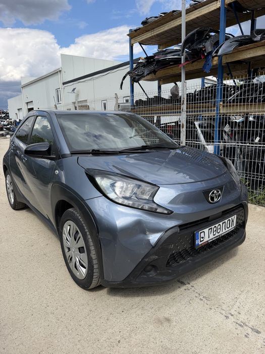 Toyota Aygo X 2024 99.000 KM 1.0 Benzina usor avariat / avariate / lovit