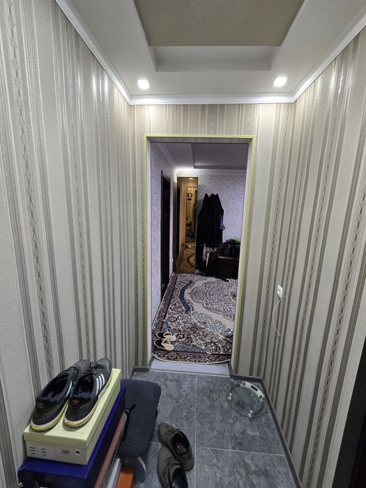 Своя новомосковская 2в3 комн 2 этаж 4х этажка кирпич балкон 2×6 м 52м2