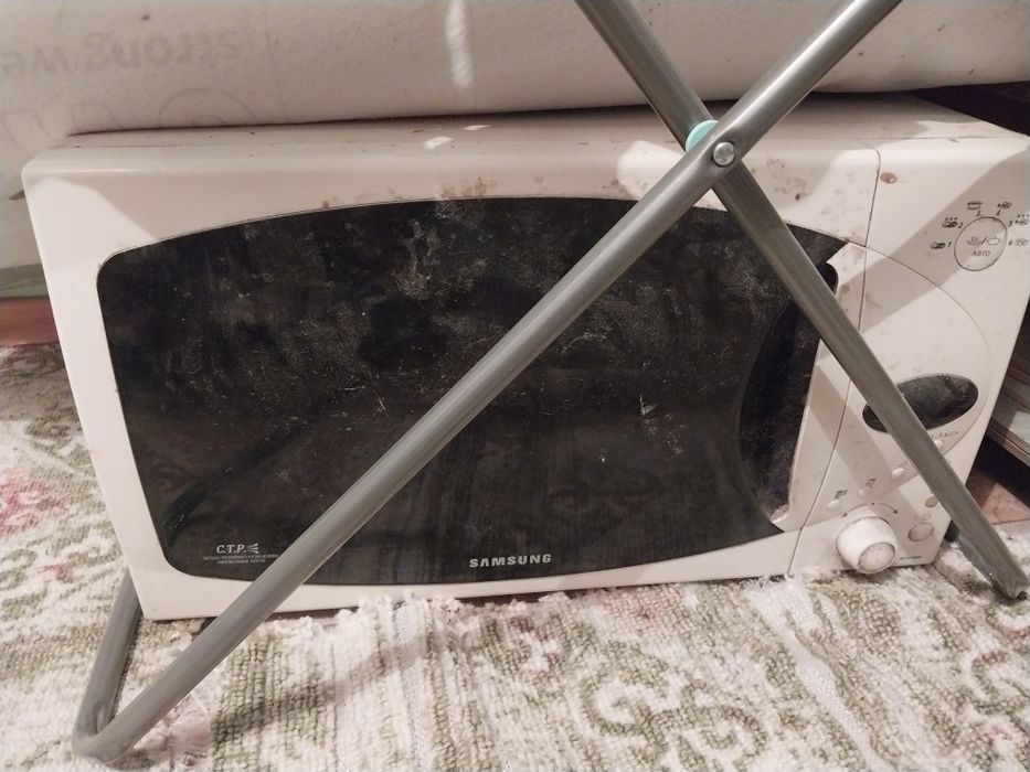 На запчасти!не рабочие!