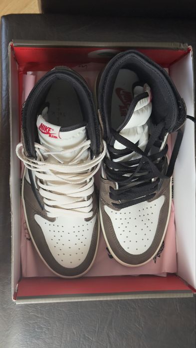 Jordan 1 Retro High OG SP Travis Scott Mocha