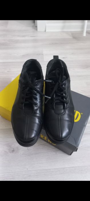 Продам кросовки.