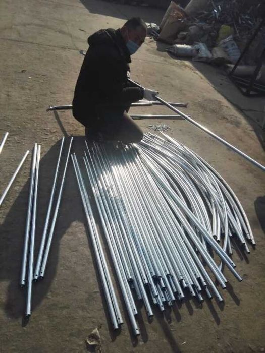 Solar de grădină 8x3x2.5m, polietilenă 240 g/m2, UV+, țeavă 26 * 1.2mm