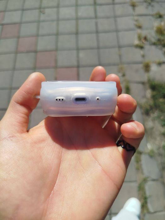 AirPods в хорошем состоянии