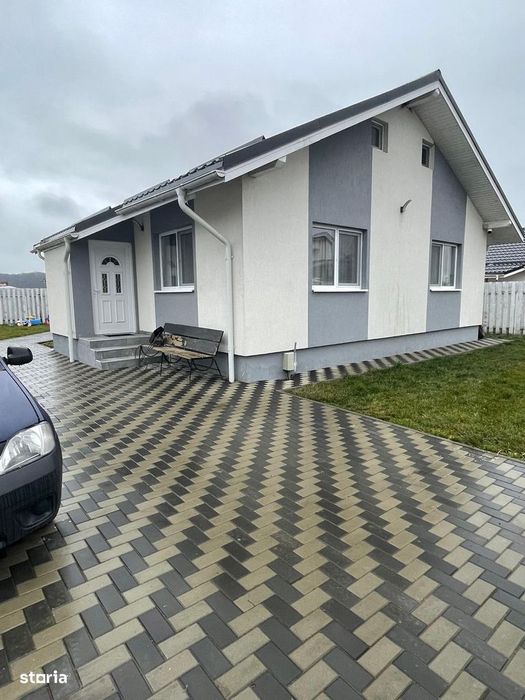 Casa individuala, mobilata si utilata, cu teren de 500 mp., in Harman