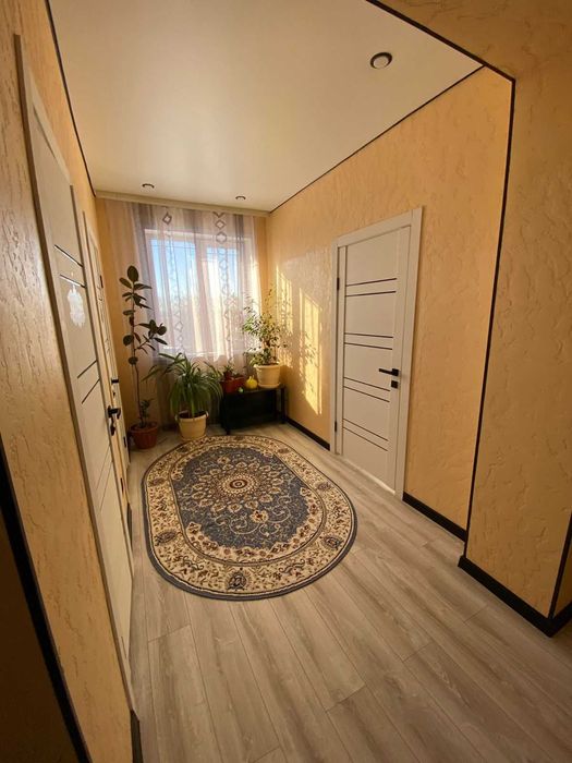 Продам двухэтажный танхаус