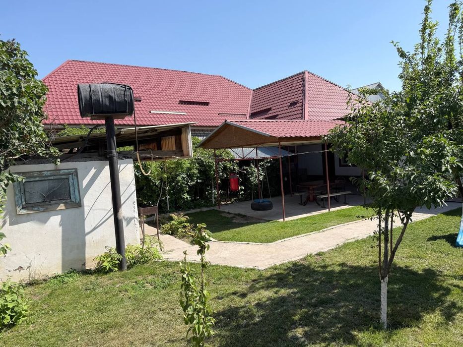 Үй сатылады. Продам дом.