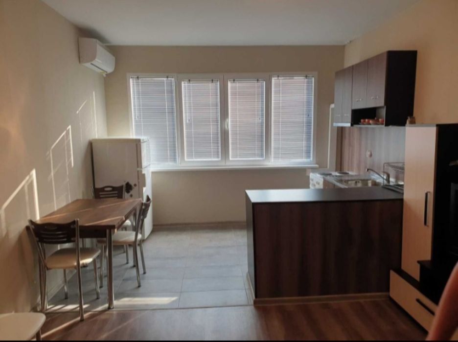 Дава се под наем Двустаен апартамент в София, Люлин 7 - 50 кв.м за 418.71 € - Снимка #1