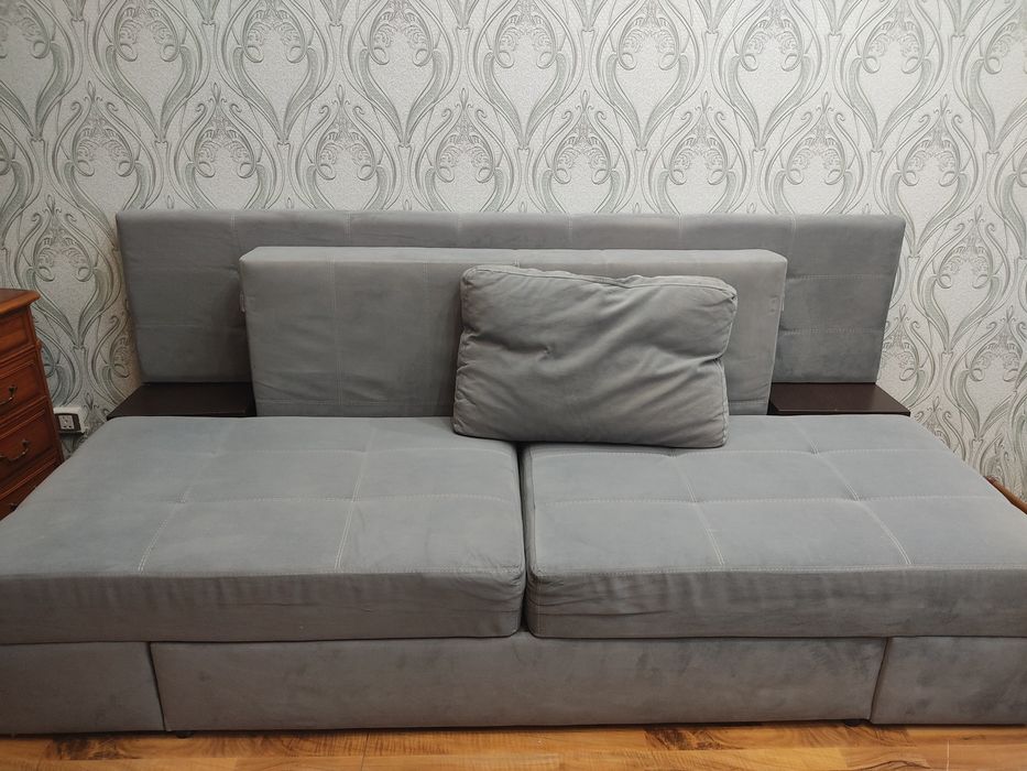 Продам диван в хорошем состоянии