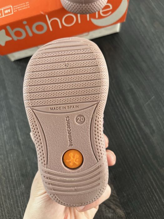 Пантофи биомеханикс