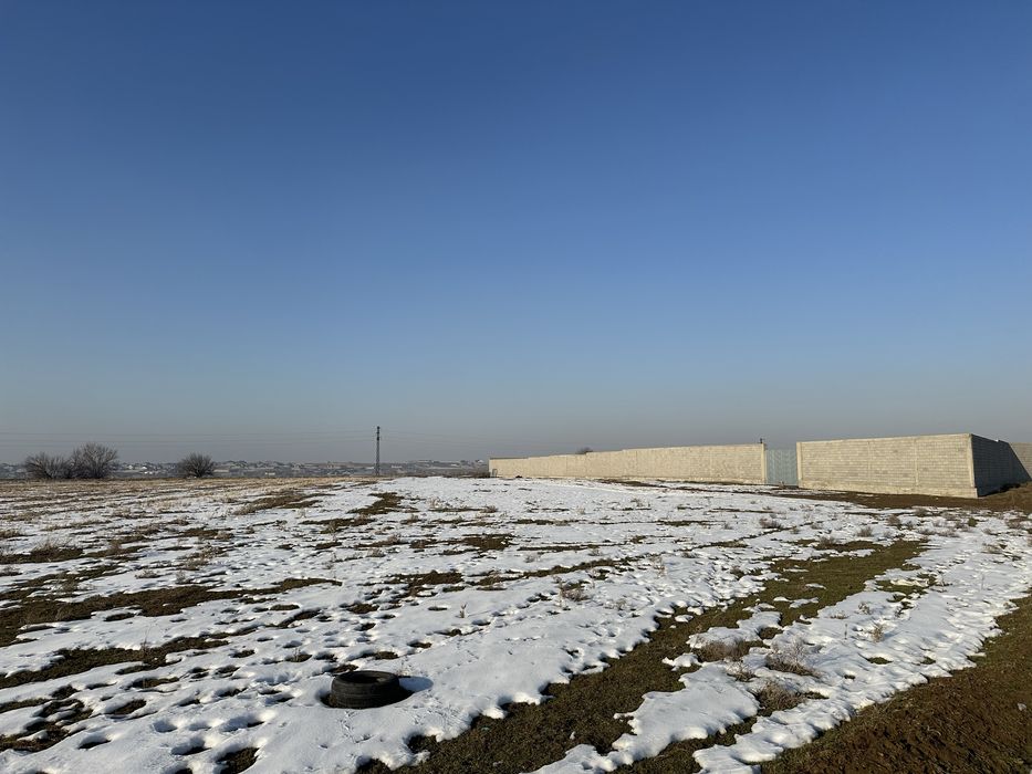 Продаются участки  ЛПХ по 15 соток