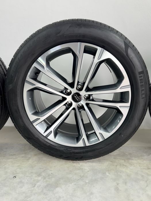 Jante Audi Q7 SQ7 R20 Originale M4 Pirelli de vara 2024 Noi