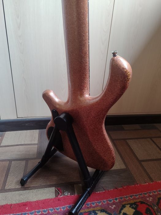 Бас гитара актив мастеровая