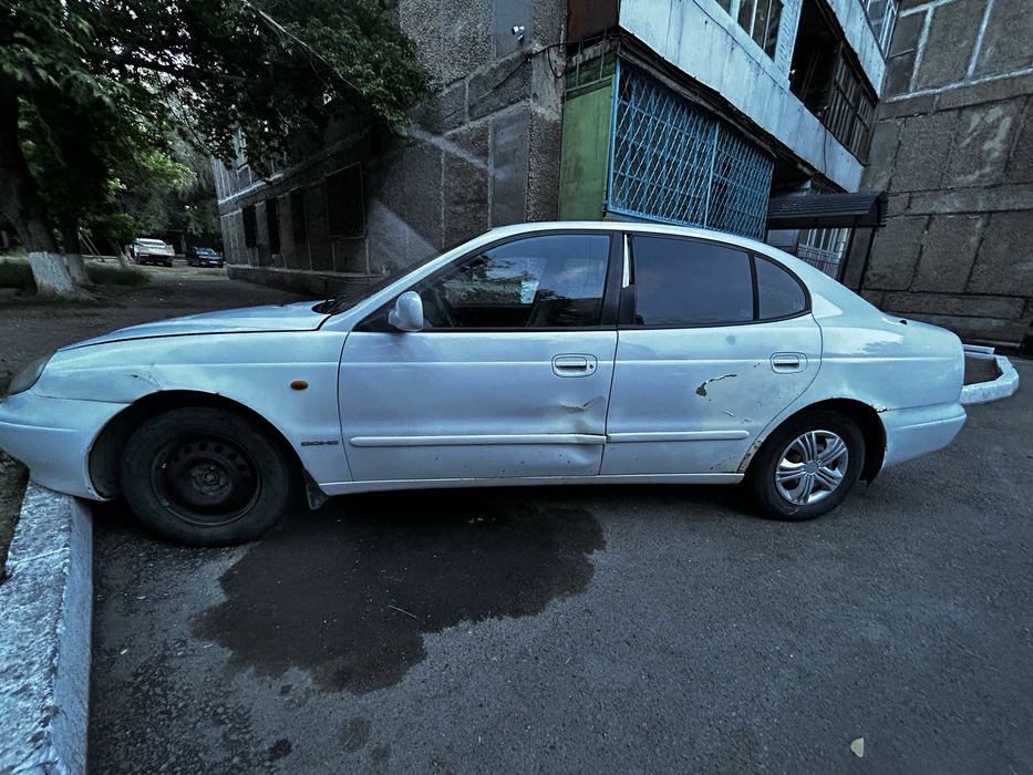 Продам машина Daewoo Leganza