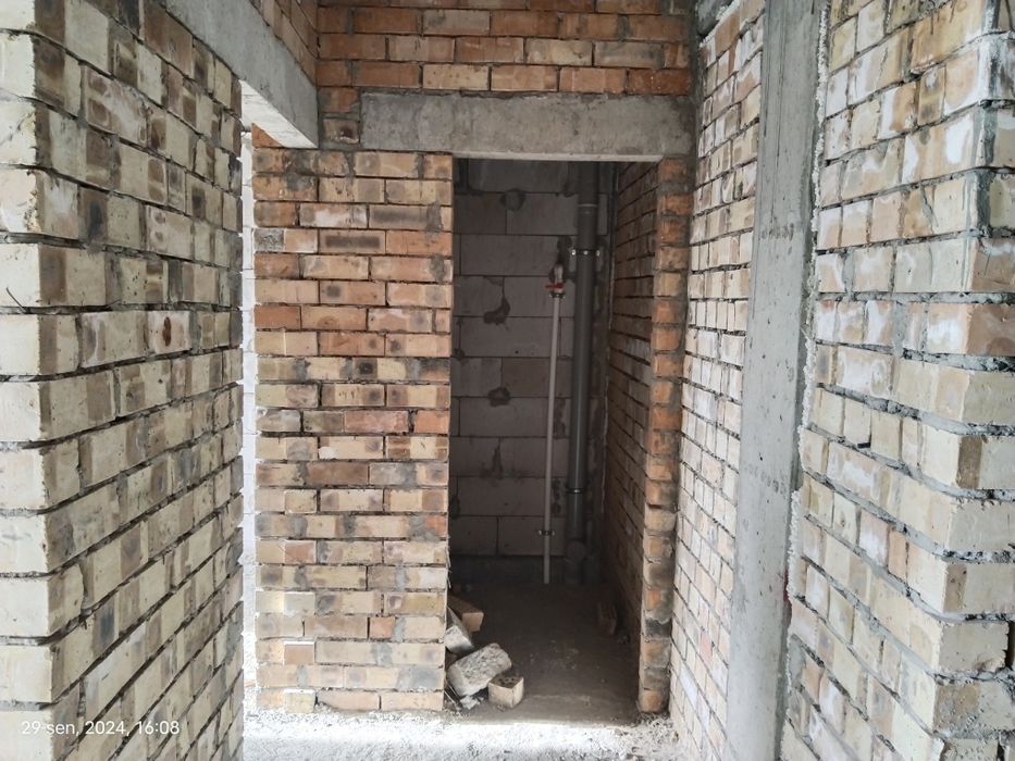 DUPLEX 9-10 etaj 40000$ ga 92 m2 8mik.bozor yonida