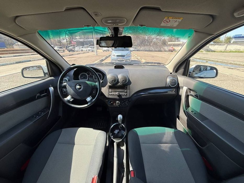 2022. Nexia 3 Avtomat karobka. +Metan Gaz. Kraskasi toza.