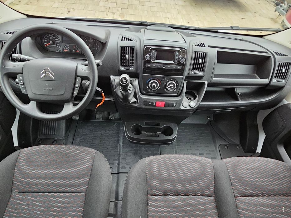 Autorulota Citroen Jumper L3H2 campervan  165 CP, conversie premium 2026, schimb cu autoturism ( variante )