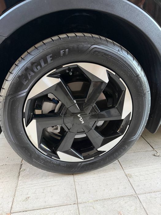 KIA SORENTO, Prestige 2.5L full