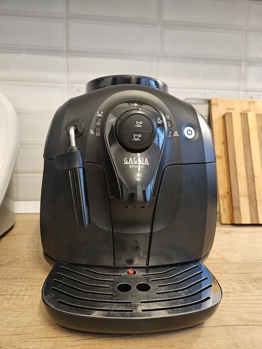 Espressor automat Gaggia Besana