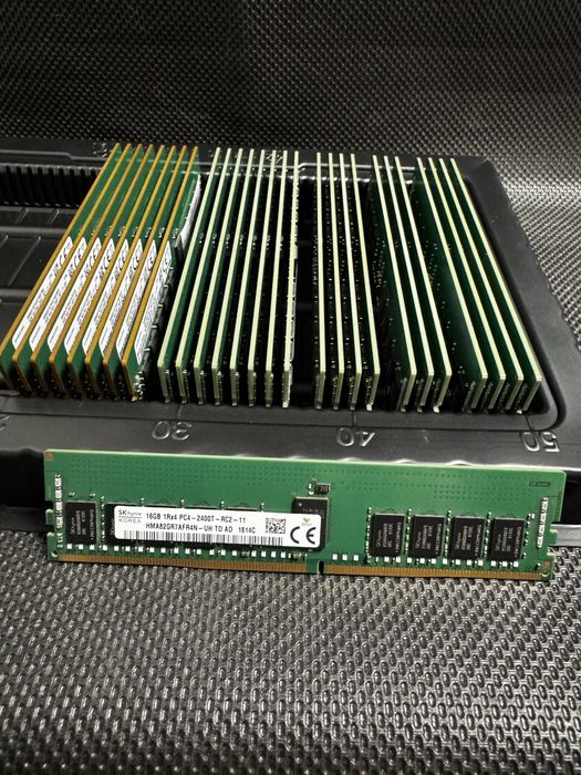 Memorii ram server workstation ecc ddr4 16gb 2400mhz