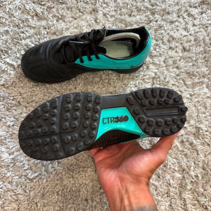 Сороконожки NIKE CTR360