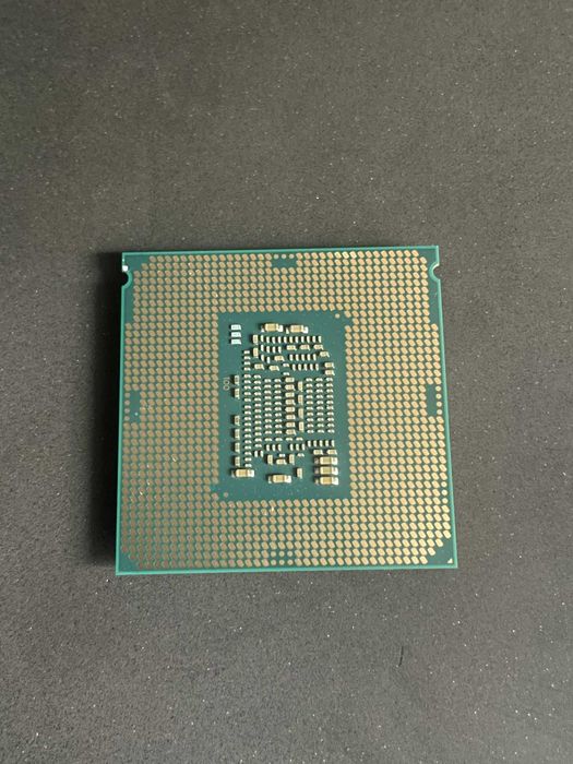 Vand Intel i3 9100F