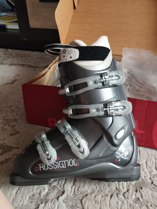 Лыжные ботинки новые