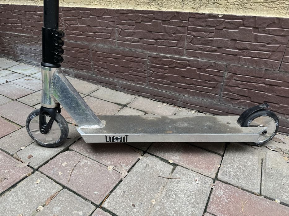 Скмокат limit почти новый