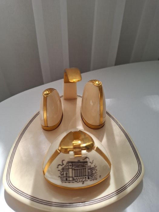 Солонка перечница