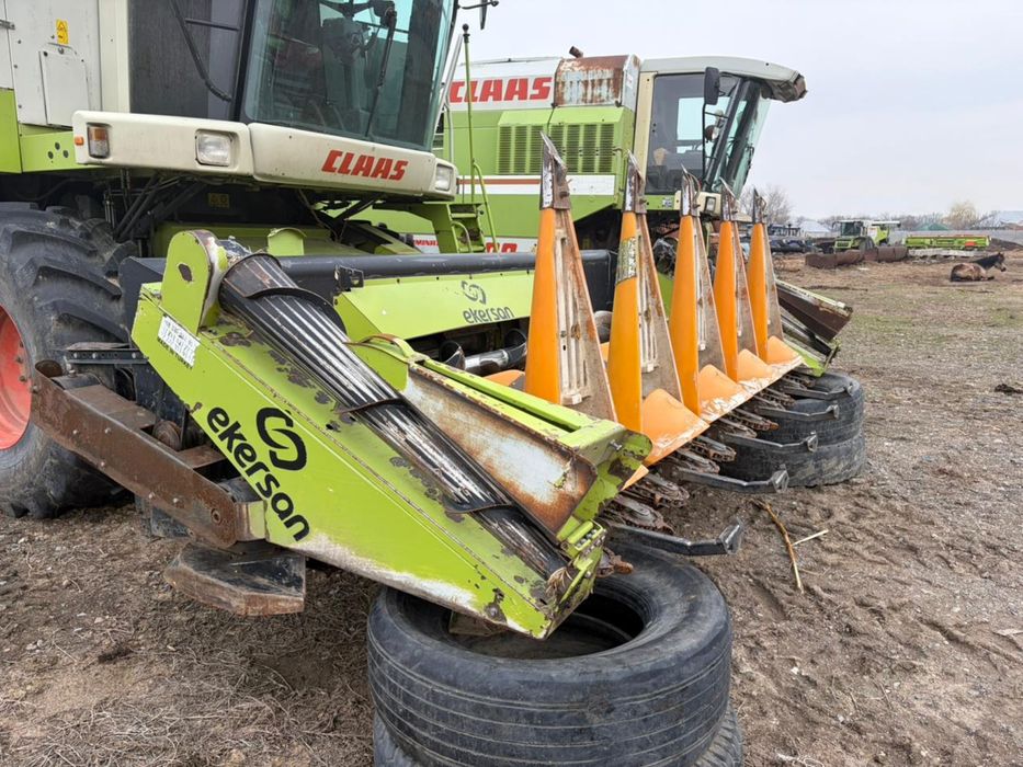 Жатка кукурузная