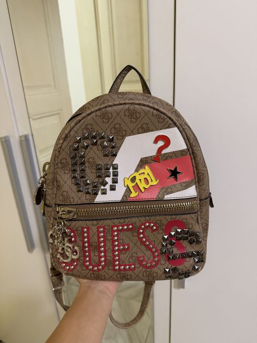 Малка раница Guess