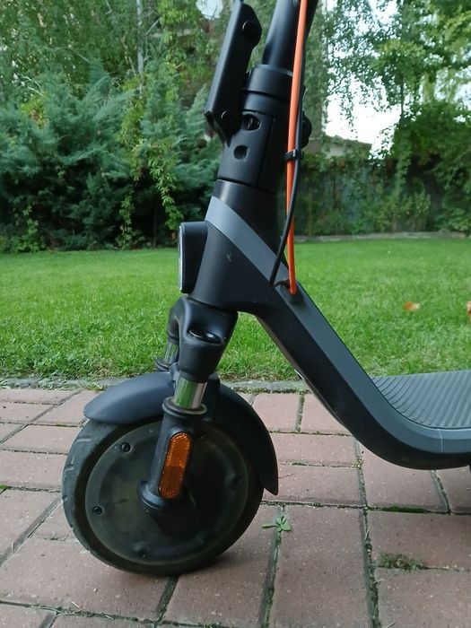 Trotinetă electrică Ninebot