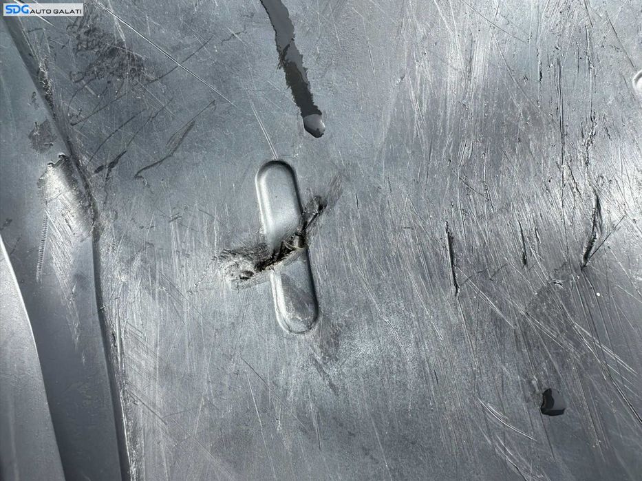 Scut Plastic Protectie Motor cu Defect Renault Megane 2 2002 - 2008 Cod 8200115689 [X3399]